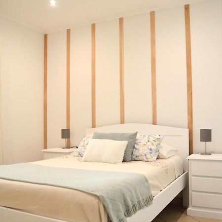 House Fifteen Орта Екстер'єр фото