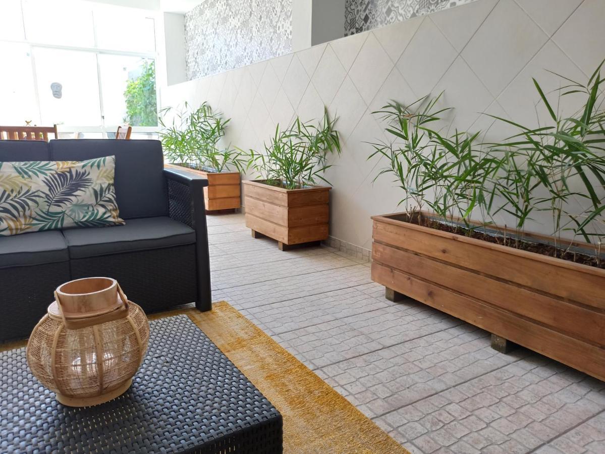 House Fifteen Орта Екстер'єр фото
